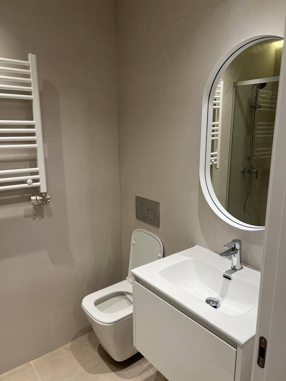 Reforma de baños en Eixample, Barcelona — Proyecto Aragón de Grupo Arcada Estudio