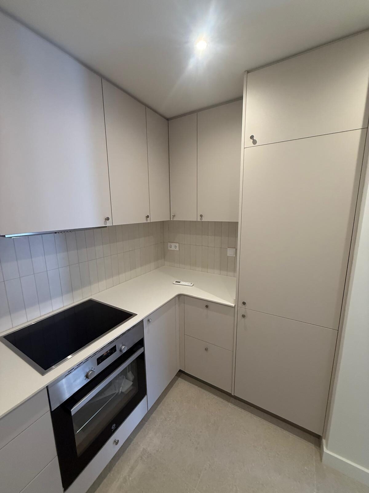 Reforma de cocinas en Eixample, Barcelona — Proyecto Urgell de Grupo Arcada Estudio